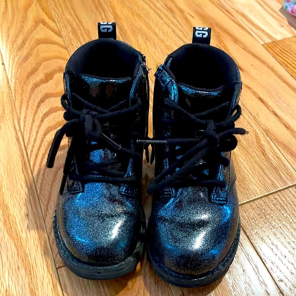 UGG Kids' Robley Glitter Boot - Picture 1 of 2